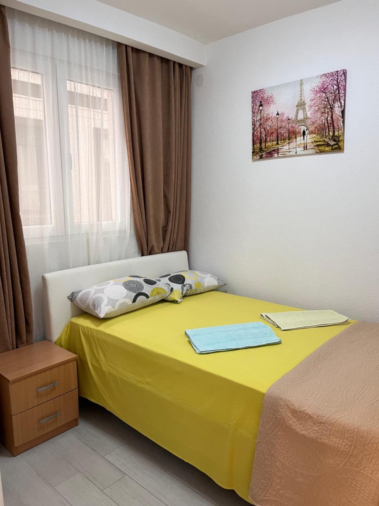 Id Apartments Tivat Exterior photo
